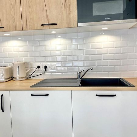 'Cap Riviera' Proche Gare Et Centre Apartment Menton Bagian luar foto