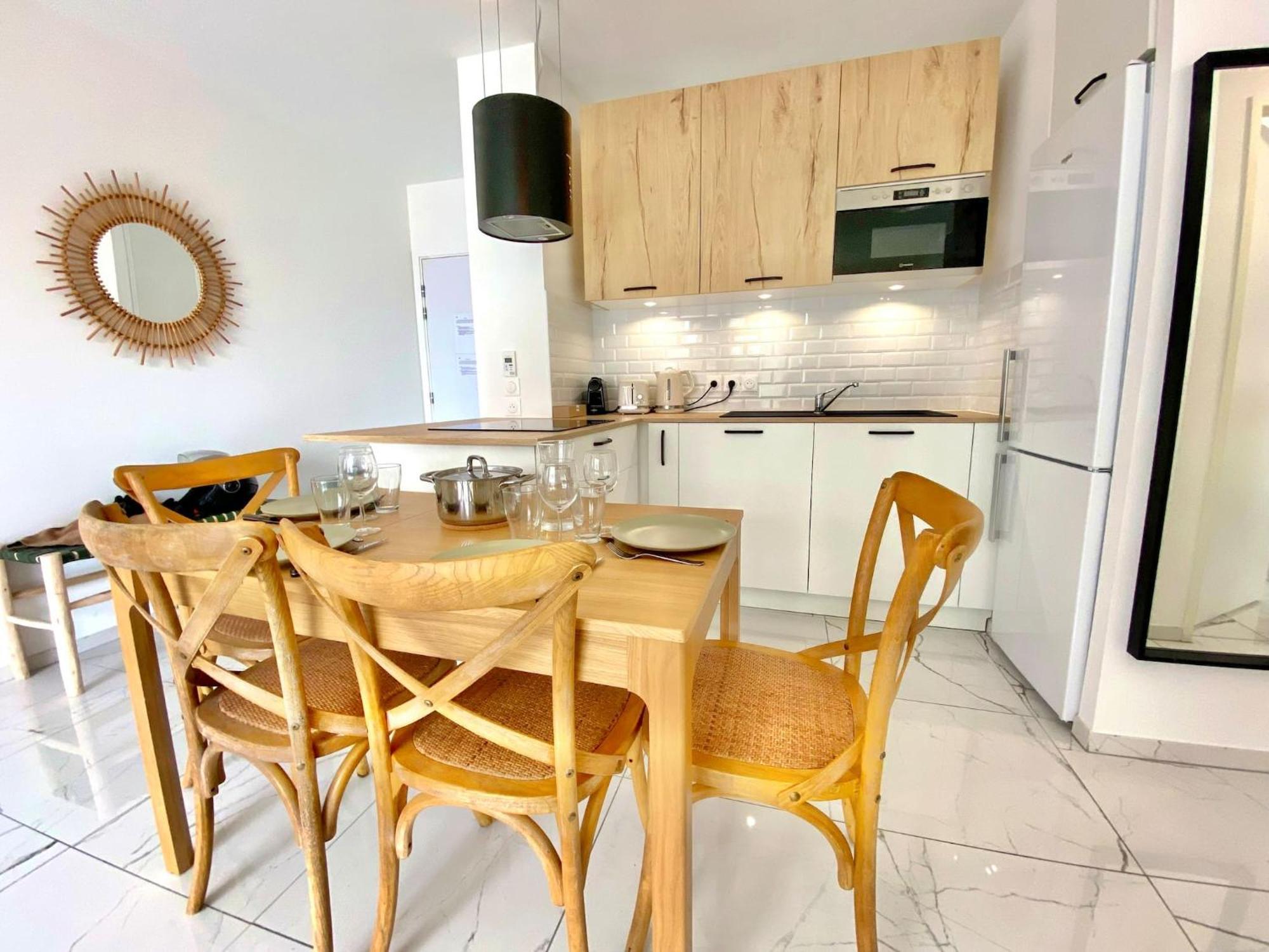 'Cap Riviera' Proche Gare Et Centre Apartment Menton Bagian luar foto